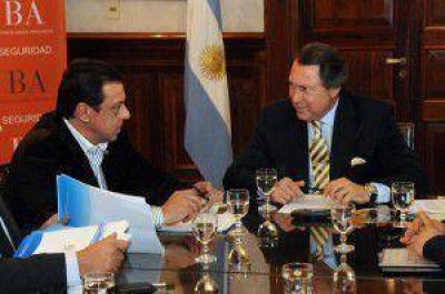 Z�rate: C�ffaro se reunir� con Casal por la inseguridad