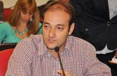 Frente Grande: El boleto estudiantil gratuito aporta inclusi�n educativa	