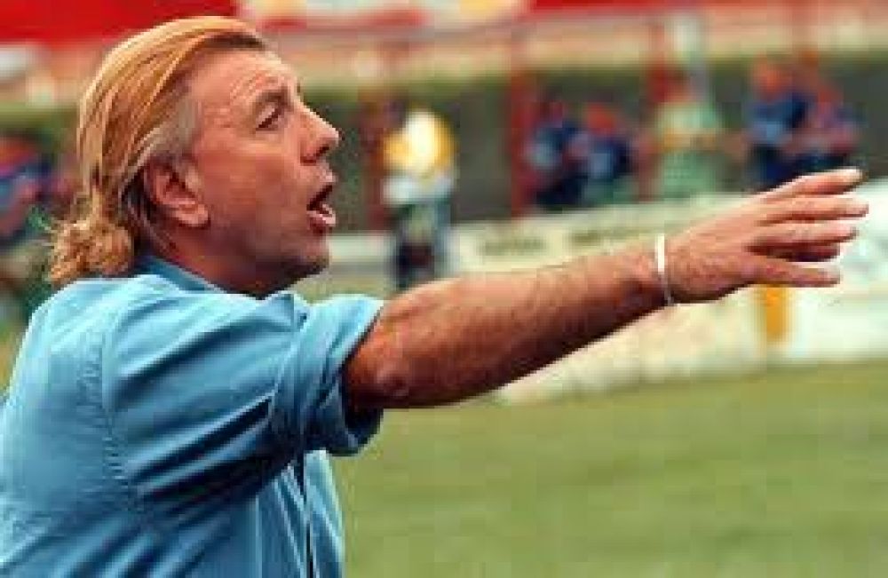 Reinaldo �Mostaza� Merlo es el director t�cnico de Douglas