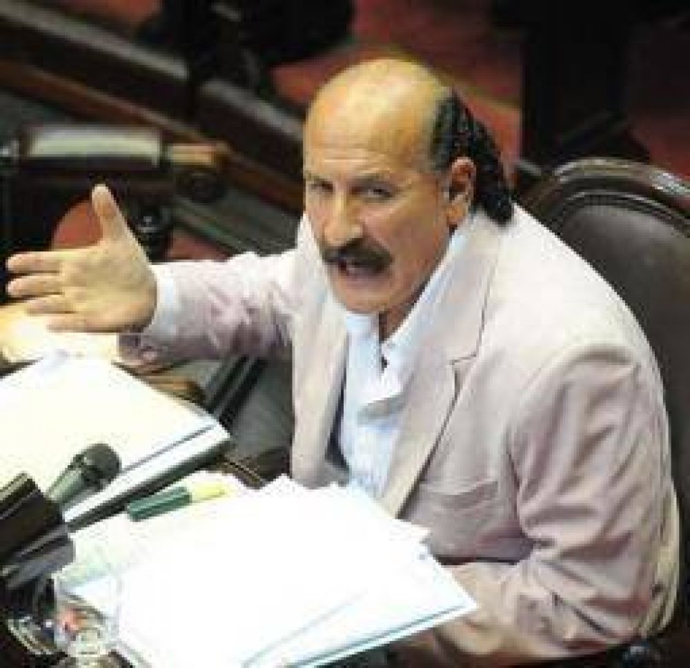 Jorge Yoma: �Cristina K tiene la p�lvora mojada�