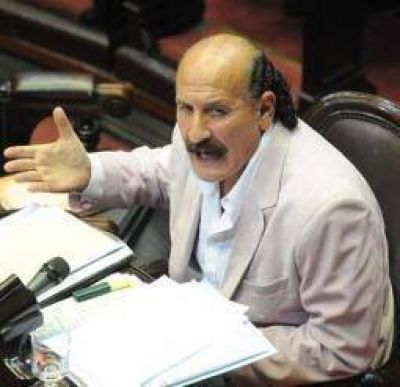 Jorge Yoma: �Cristina K tiene la p�lvora mojada�