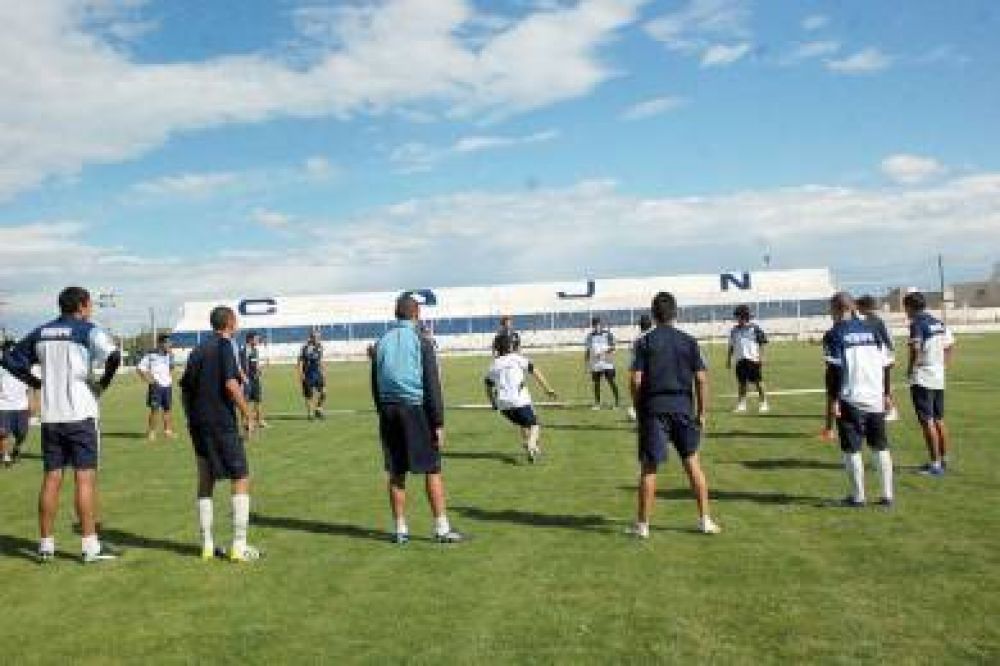 Newbery ajusta detalles para el domingo