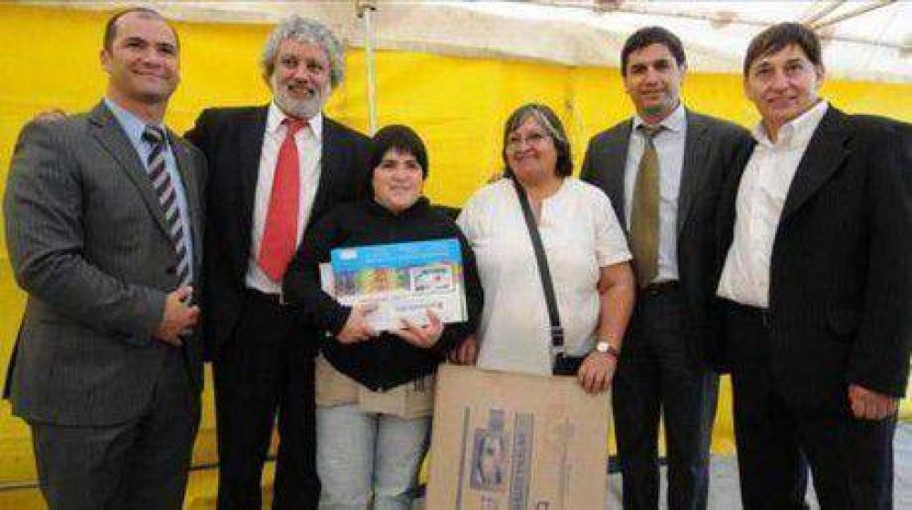 Se inaugur� el Sistema de Televisi�n Digital Abierta
