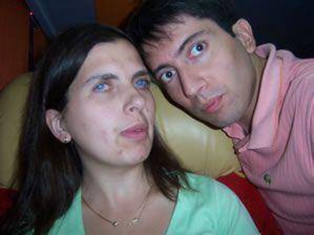 Un amor vivo detr�s de las miradas	