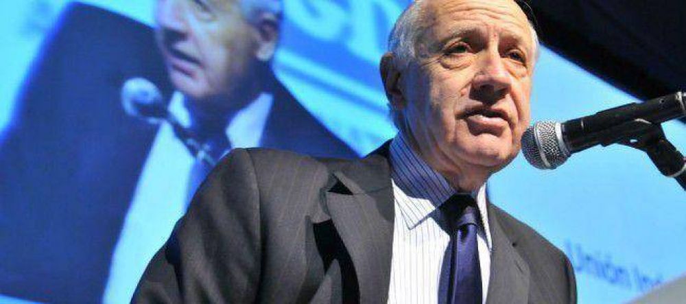 El PRO intenta sumar a Lavagna y crece la interna