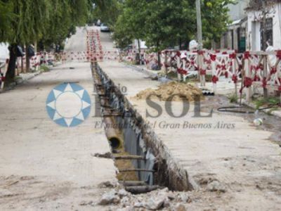 Obras de cloacas sobre Villa Cr�mer