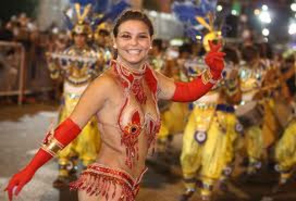 Miles de vecinos festejaron el Carnaval de la alegra en la regin