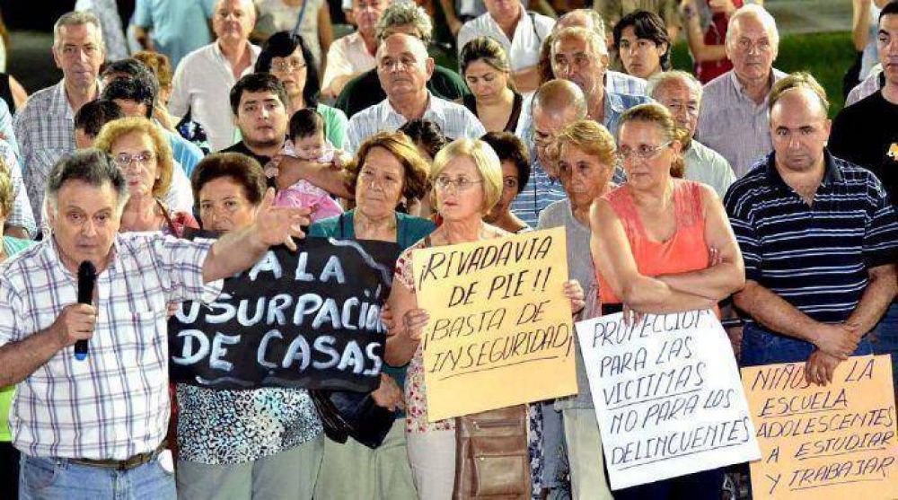 Vecinos autoconvocados en Rivadavia por la inseguridad
