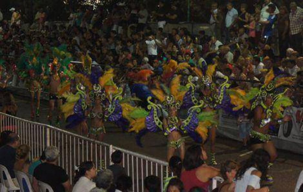 Ms de 55 mil personas pasaron por los Carnavales de Chivilcoy 