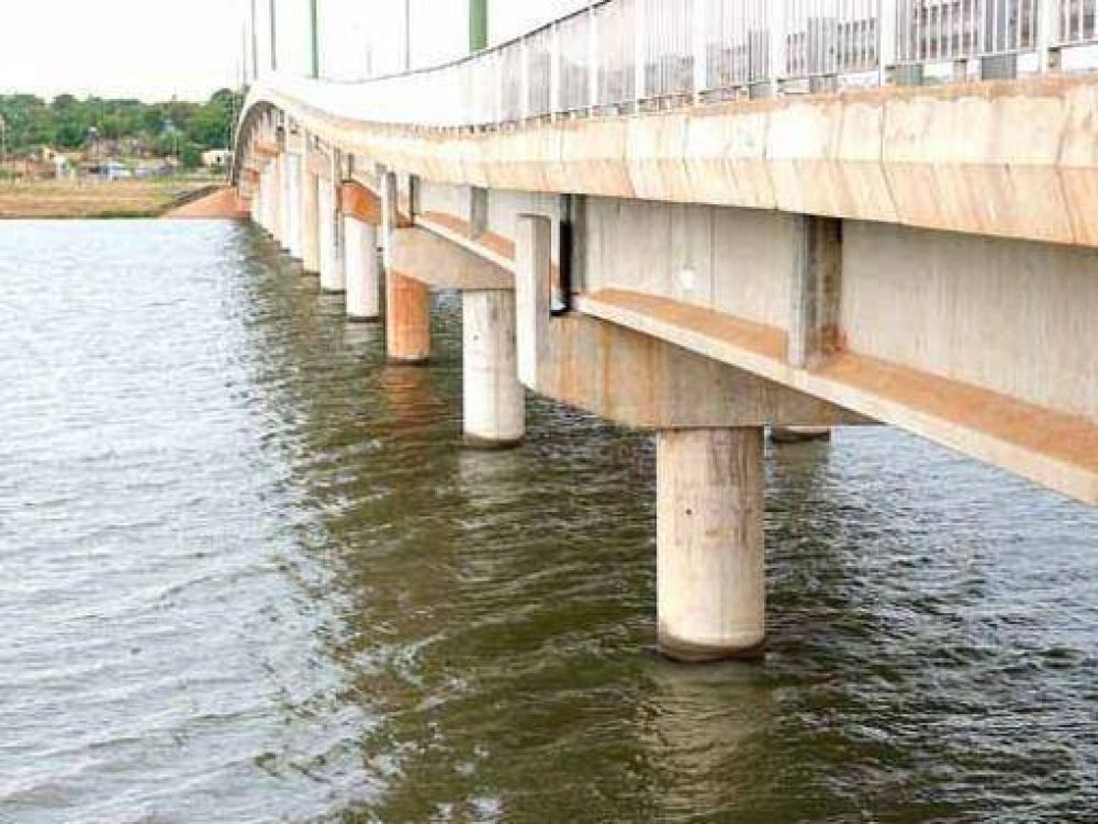 Hombre se mat� arroj�ndose a las aguas del M�rtires