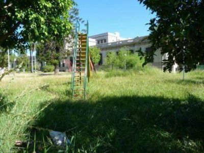 Las escuelas abrieron para comenzar las refacciones
