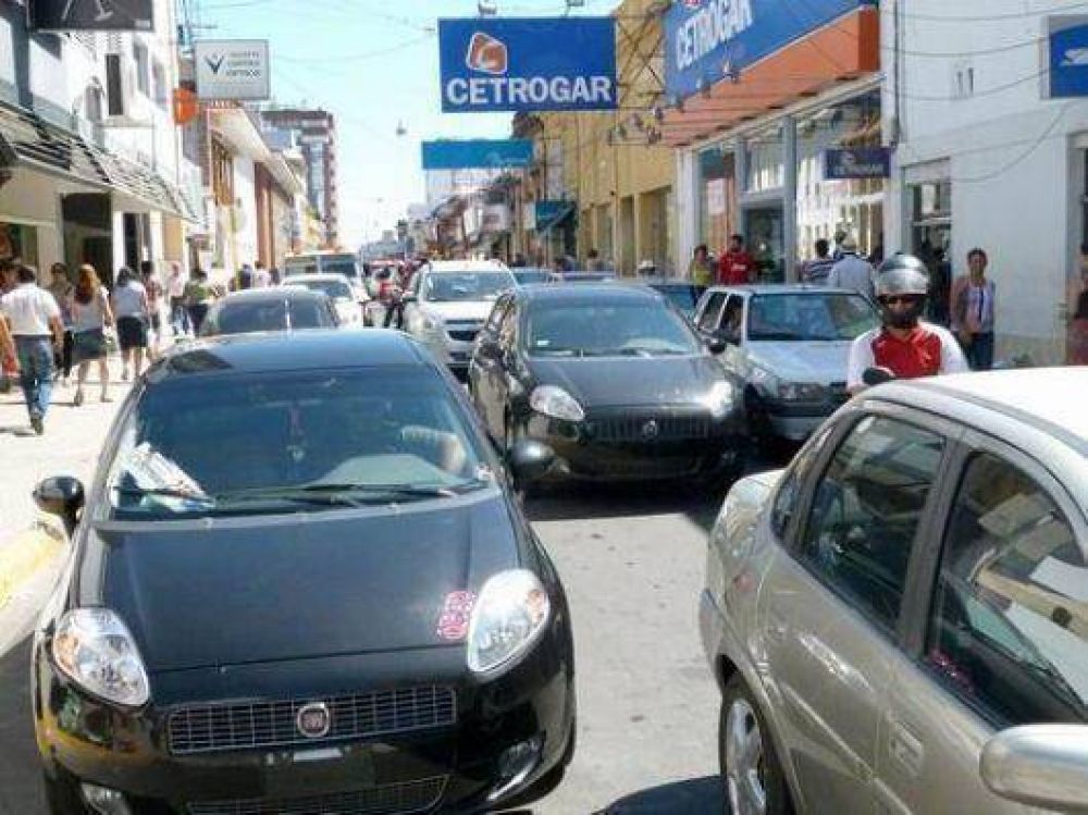 El tr�nsito ya es ca�tico en la Capital