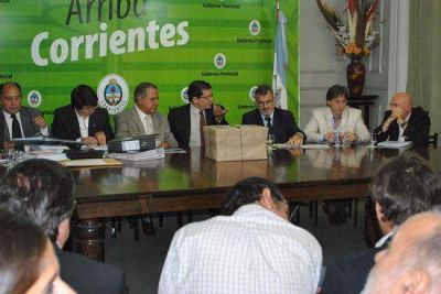 Vaz Torres: �El gas natural llega a Corrientes de la mano del Gobierno Provincial�