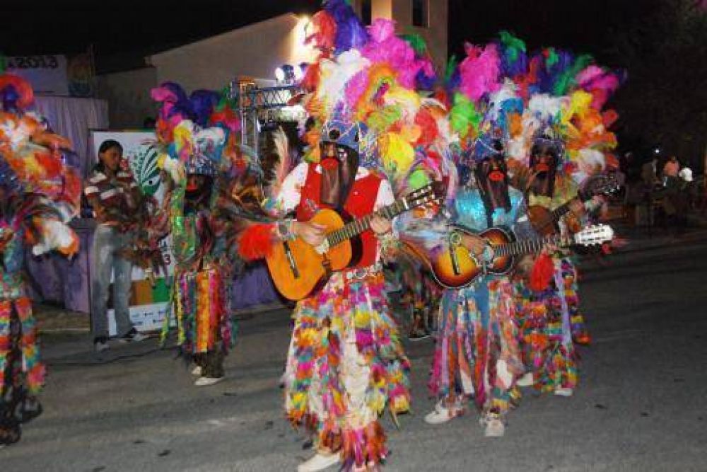 Catamarca baila al ritmo de los Carnavales Federales de la Alegra