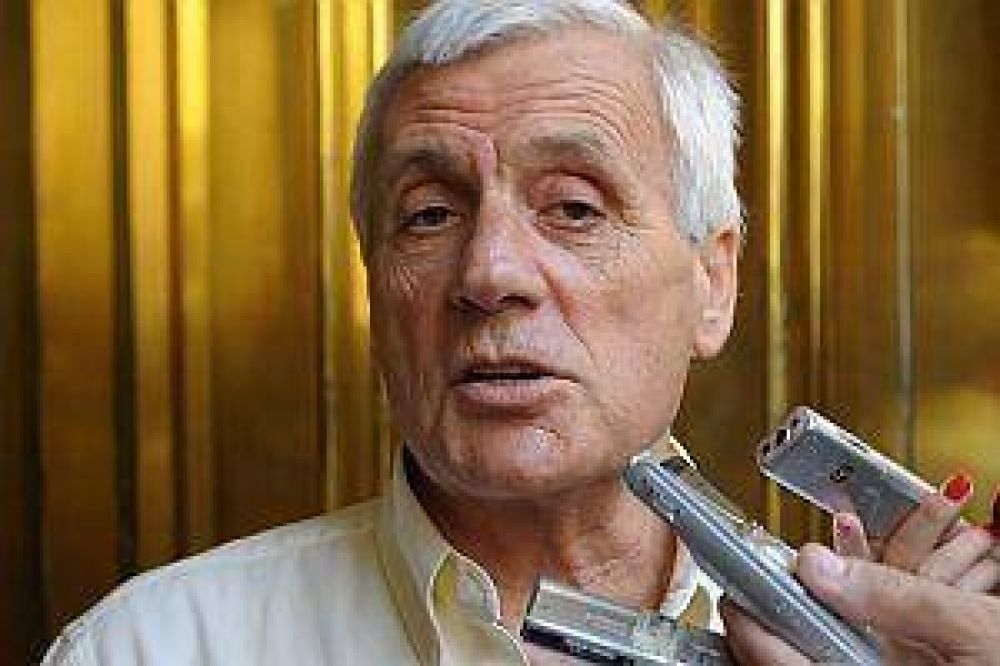 "Estamos preocupados porque la econom�a est� estancada"