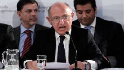  Timerman, sobre AMIA: se "buscar� la manera de que los culpables paguen por el delito cometido"