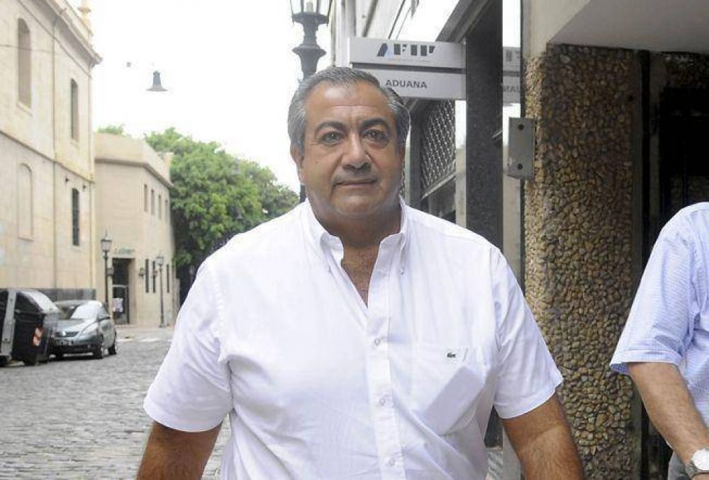 Ahora, la CGT oficialista dice que no habr� unidad con Moyano