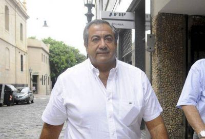 Ahora, la CGT oficialista dice que no habr� unidad con Moyano