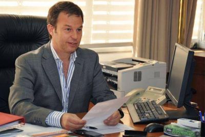 Presionan por aportes docentes