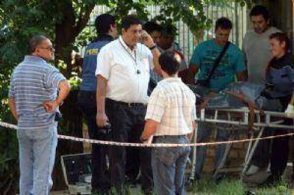 Lo mataron de una pu�alada en su casa