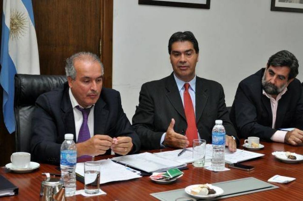 Pusieron en marcha la Comisi�n de seguimiento de los planes de viviendas