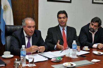 Pusieron en marcha la Comisi�n de seguimiento de los planes de viviendas