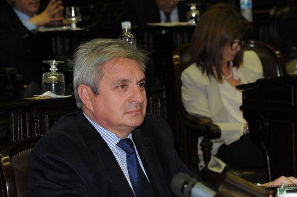 Maldonado contra Moreno por sus presiones a anunciantes