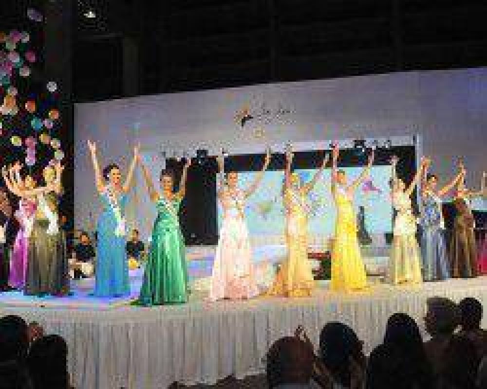 Noche Soberana: glamour y arte abrieron el tel�n de la Fiesta del Sol