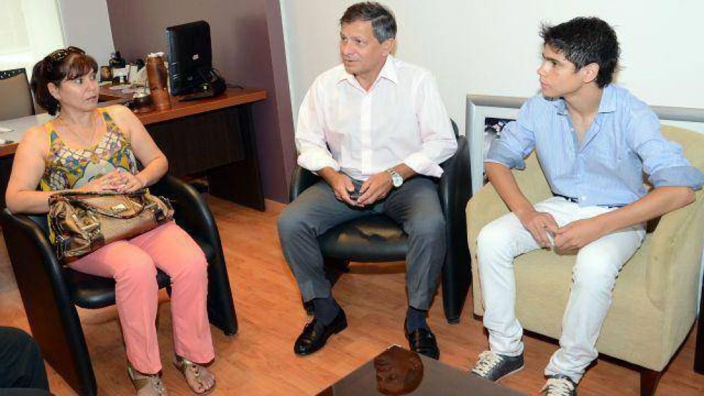 Festival a beneficio de una fundaci�n para personas con capacidades diferentes  