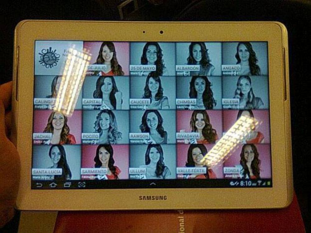 Los miembros del jurado de la FNS ya recibieron sus tablets