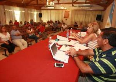 Los docentes de UDAP ya hablan de realizar medidas de fuerza