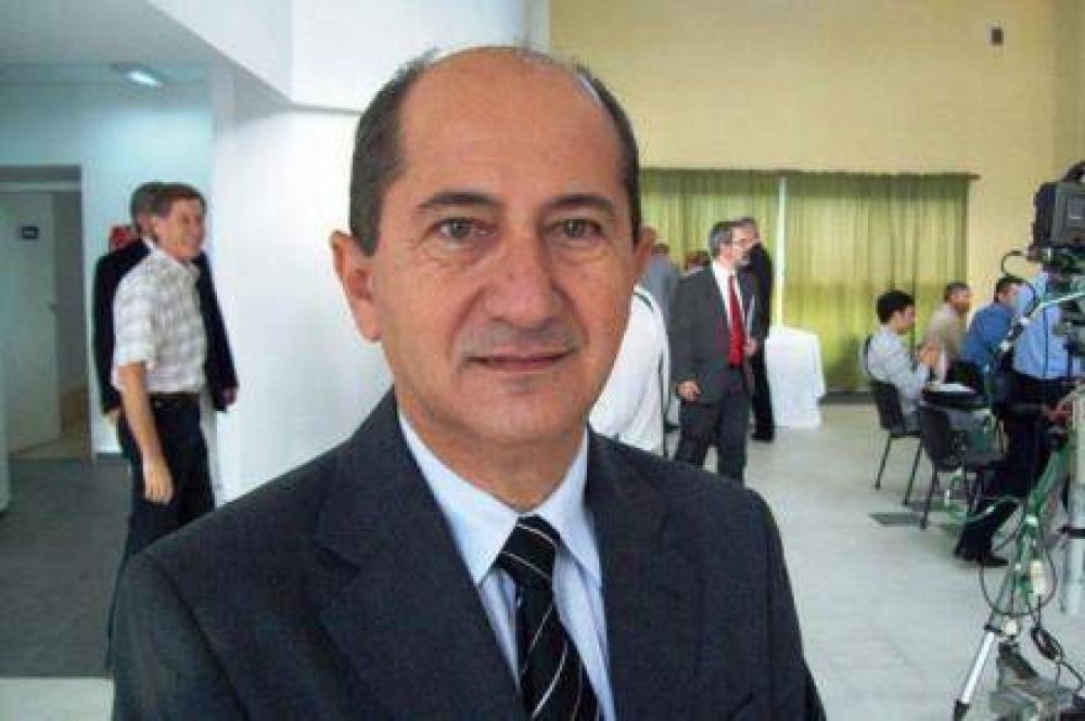 El gobierno asiste a comunidades complicadas por la falta de Agua 