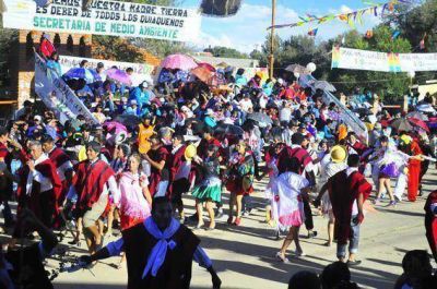 Festejos carnavaleros en La Quiaca y Volc�n