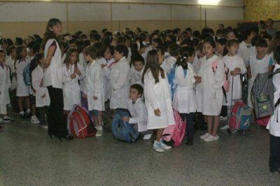 La Pampa buscar� llegar a los 190 d�as de clases