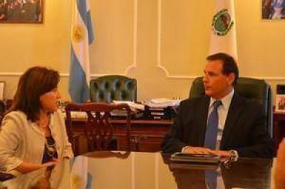 Ponce se reuni� con Nigra para hablar de transporte	