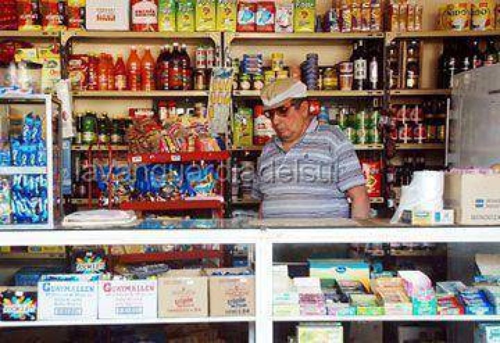 Asaltan un almac�n y se llevan unos 15.000 pesos