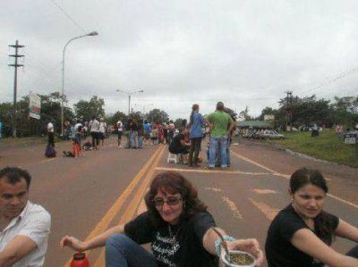 CGE: Para levantar cortes de ruta se suspendieron sanciones a docentes piqueteros