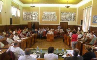 Ciano: "La medialuna del oeste de la ciudad es el sector que necesita m�s infraestructura"