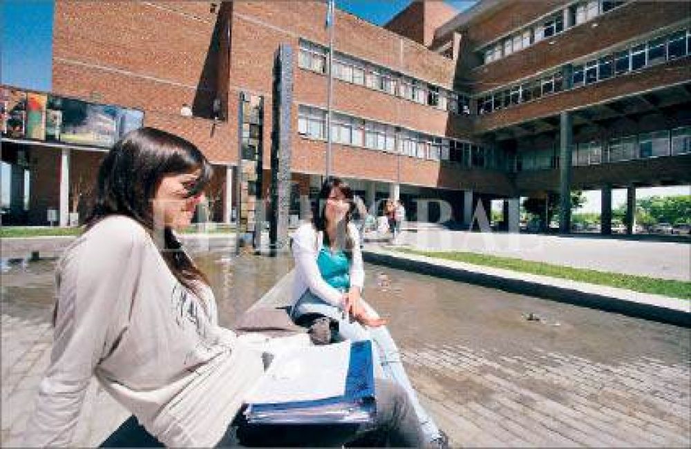 Este a�o, m�s ingresantes y mayor�a femenina en la UNL