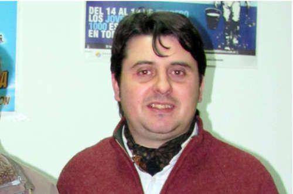 DANIEL MUJICA FUE DESIGNADO SECRETARIO DE ECONOM�A Y FINANZAS