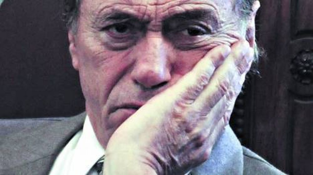 Zaffaroni tambi�n pide que los jueces paguen ganancias