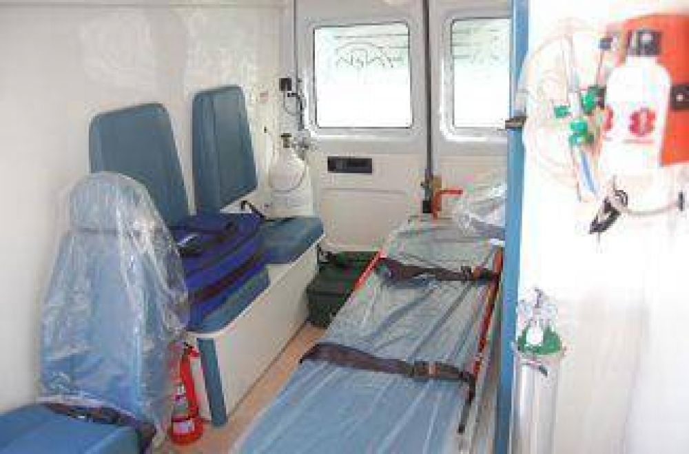 Con la promesa de volver todo a fojas cero, choferes de ambulancias retomaron servicio