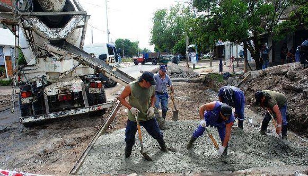 Quilmes: intensifican tareas de bacheo y mantenimiento p�blico
