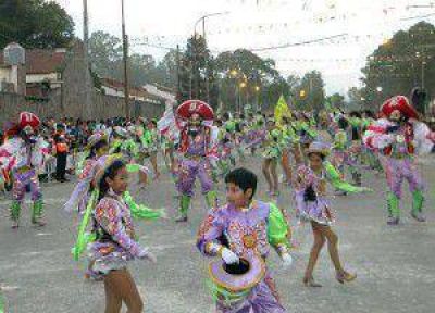 Corsos Capitalinos 2013: la alegr�a y el color del carnaval juje�o se traslada este fin de semana a la avenida El �xodo