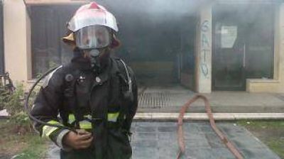 Oficialistas se acusan por el fuego en la Municipalidad