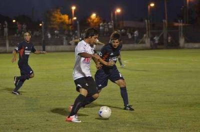 Athletic y San Jos� en tiempo de revanchas
