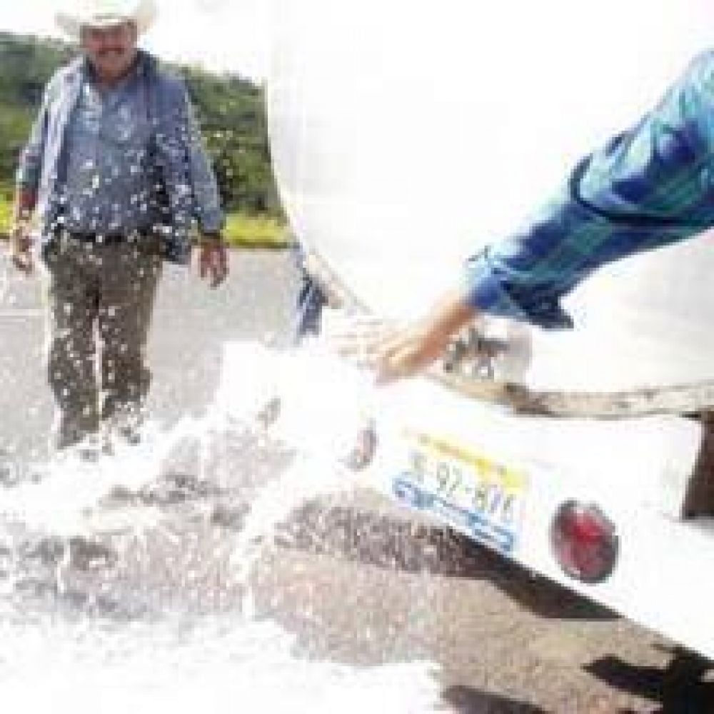 Tirar�n la leche y sacrificar�n animales por el bajo precio de leche cruda