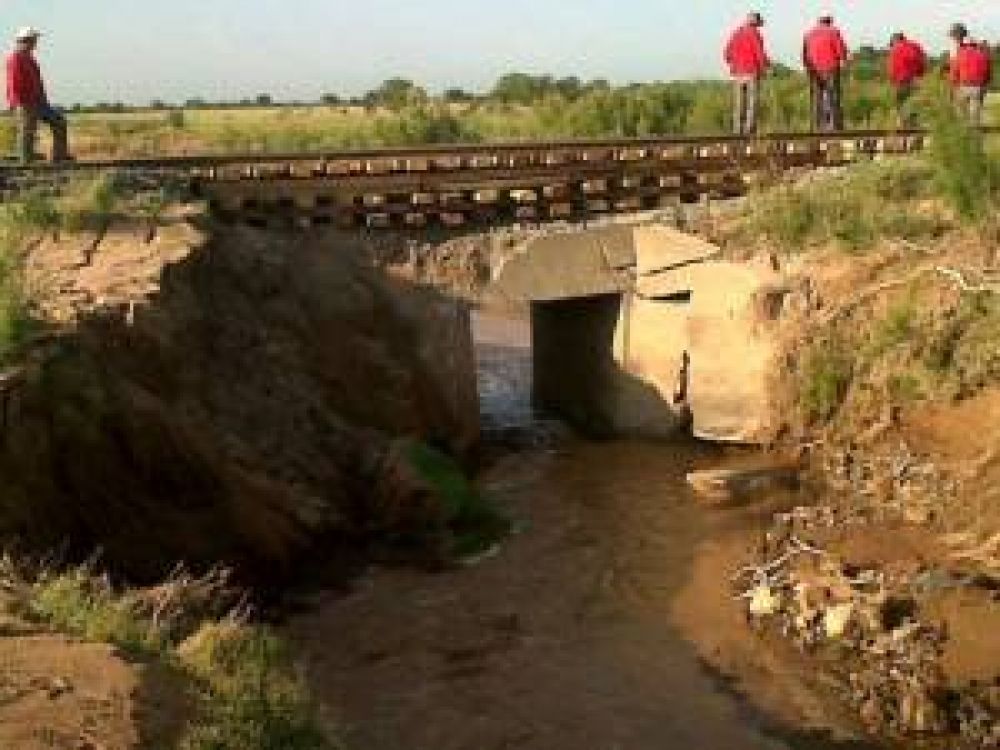 Planifican obra para solucionar inconvenientes en corredor ferroviario