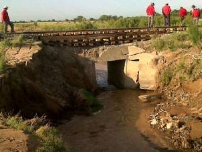 Planifican obra para solucionar inconvenientes en corredor ferroviario