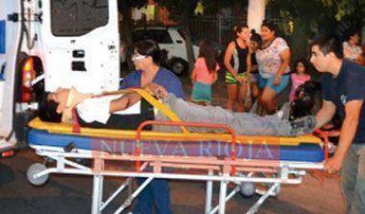 Un joven herido en tremenda ca�da por esquivar a un perro